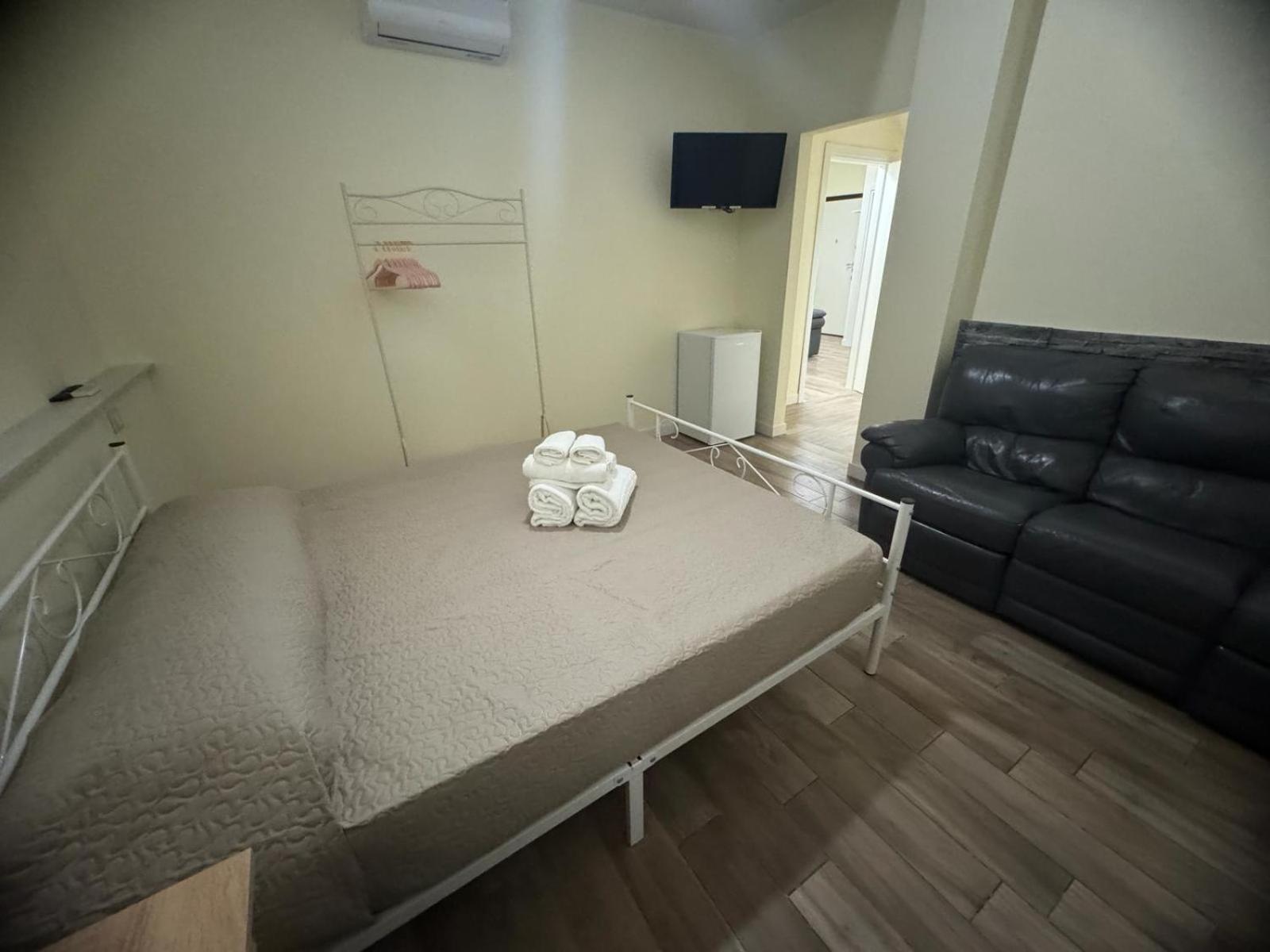 Park 20 Guest House 아자테 외부 사진